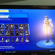 Below you'll find all the skins that you can unlock like past fortnite seasons, the majority of the chapter 2 season 2 rewards are locked behind battle pass ownership. Rare Renegade Raider Account With Season 2 Battle Pass By Verzz