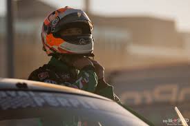 Nascar racing experience is a top merchant due to its average rating of 4.5 stars or higher based on a minimum of 400 ratings. 5 Minutes With Scott Speed My Life At Speed