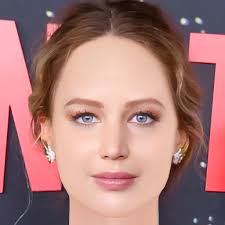 Jennifer Lawrence Head