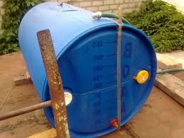 Kedai menjual tong air warna biru 200 liter. Tong Air Plastik 314167 Info