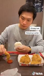 Check spelling or type a new query. Intip Bedanya Orang Lokal Vs Luar Negeri Saat Makan Di Kfc