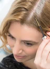 Temporary Root Touch Up Blonde With Dark Roots Blonde Roots Root Touch Up