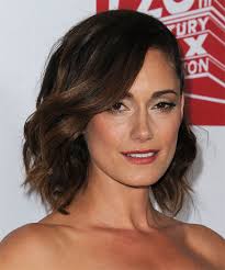 Apparently ppl born may 17th share a penchant for paranormal projects. Natalie Brown Medium Wavy Dark Brunette Hairstyle
