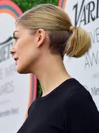 Rosamund Pike Shaved Nape Undercut Hairstyle Undercut Long Hair Undercut Hairstyles Hair Styles