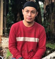 Maybe you would like to learn more about one of these? Panggil Isteri Rasulullah Orang Tua Pu Azman Mohon Maaf
