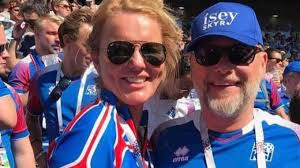 Gyða Dan og Ari Edwald hvort í sína áttina