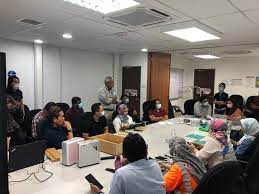 Perolehan secara tender terbuka (reka dan bina) bagi cadangan kompleks tempat letak kereta bertingkat di kawasan apartment fasa 5 & 6, presint 9, putrajaya. Kamal Engineering Sdn Bhd Kamal Engineering Sdn Bhd