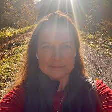 Lakeside RV park with cabins and group kitchen