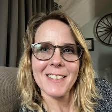 Joann Ryan's Instagram, Twitter & Facebook