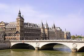 9th january monument closes at 5pm, last admission 4pm. Conciergerie Sa Paris Palasyo Ng Hustisya
