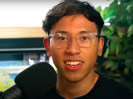 22-Year-Old Says He's Considering a Third Car Loan to Get a Tesla