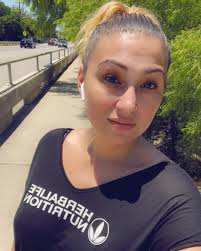 Sarah Lee Sandoval (@iamsarahleeeee) • Instagram photos and videos