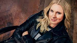 Veronica et keith sont embauchés par la famille aisée d'une victime blessée dans l'attentat à la bombe pour savoir qui est responsable. Veronica Mars Saison 4 En Streaming Direct Et Replay Sur Canal Mycanal