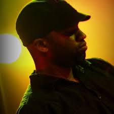 Hiya. Just found this group whilst trying figure out if my S1000 has a  potential issue creeping in. After a few years of not having my studio  equipment set up (moving house