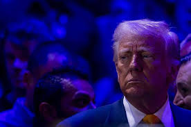 Harvard refuse d'obéir à Trump : l'université privée de 2,2 milliards de  dollars d'aides