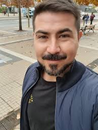 Hello to all you lovely people in Bonn. I am a Danish guy from Copenhagen  who will be arriving in your city later today & it will be my first visit to