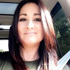 Danielle Fulcher's Instagram, Twitter & Facebook