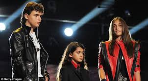 Justin bieber will never be. Who Fathered Michael Jackson S Children Lawsuit May End Years Of Guessing Biological Origins Of King Of Pop S Kids Daily Mail Online