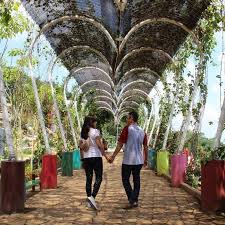 Museum rekor dunia indonesia terbuka untuk umum, dan mulai buka jam 9 pagi sampai dengan 2 siang. Watu Gajah Park Semarang 2020 Tiket Masuk Lokasi Jam Buka No Telp