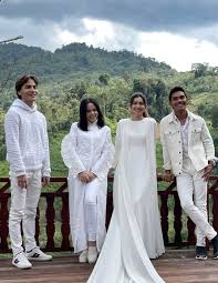 We did not find results for: Drama Cinta Tiada Ganti Episode 5