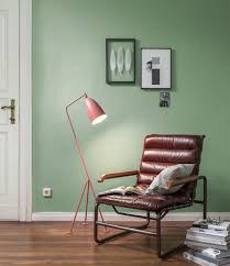 Huterin Der Freiheit Schafft Ein Reprasentatives Wohnliches Ambiente Wandfarbe Wohnzimmer Wandfarbe Grun Haus Deko