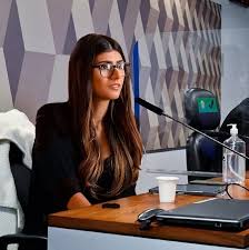 'temos que fazer uma estratégia para aplicar essas 3 milhões de doses em um prazo muito rápido', afirma queiroga sobre. Mia Khalifa Entra Na Brincadeira E Posta Montagem Depondo Na Cpi