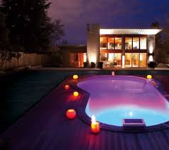 Les Idees Pour Une Piscine Deco Et Tendance Piscinelle