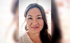 Tia Roberts's Instagram, Twitter & Facebook