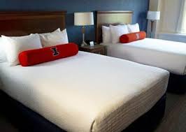 Mattress firm provide mattresses in downtown peoria as well as across the river in east peoria. Hotels University Of Illinois At Urbana Champaign 2021