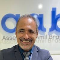 300+ "Gilson Andrade" profiles