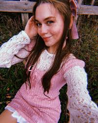 𝓌𝒾𝓃𝓉ℯ𝓇 𝓌ℴ𝓃𝒹ℯ𝓇𝓁𝒶𝓃𝒹.