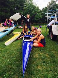 La course en ligne est un sport de glisse et d'équilibre. En Preparation Pour La Regate De Club Canotage Cartierville Facebook