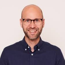 Oliver Wyman acquires Validate Health for healthcare analytics