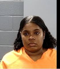 Arrest: Naquiazia Reandrea Smith, 27 years old of Lake View, has been  arrested by the Marion County Sheriff's Office Criminal Investigation  Division. Smith is charged with Financial Transaction Card Fraud, value more