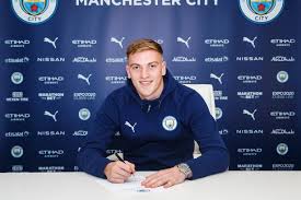 They are nicknamed the citizens and play their home matches at the etihad. Liam Delap Signs New Long Term Man City Contract As Club Weighs Up Loan Offers Manchester Evening News