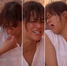 Fast & Furious star Michelle Rodriguez eats mouse stewed in her urine