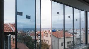Vizyon marka mühendislik harikası cam balkon sisteminin üretimi firmamızda başlamıştır. Cine Katlanir Cam Balkon Cam Balkon Imalati Cine Cam Balkon