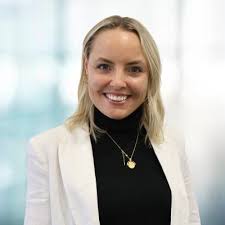 Exciting day yesterday…After ten (tin) years here in the UK I finally  became a UK Citizen. As many of us do, I fell my way into recruitment when  I arrived and have