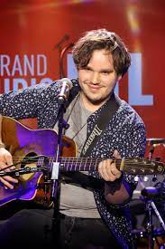 Cargo de nuit (video short) axel bauer. The Voice Le Fils D Axel Bauer Tente Sa Chance