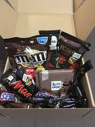 Happy Birthday Box For Boyfriend Gift In Black Box Of Sweets Perfectly Matches A Bottle Of Jack Daniels Happy Birthday Gifts Bff Birthday Gift Birthday Gifts For Best Friend