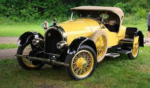 This Is My Beautiful New Car It S The Bees Knees I Use It To Drive To The City And Back Cool Old Cars Vintage Cars Classic Cars