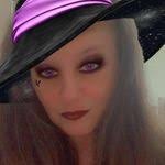 Melinda Tweedy's Instagram, Twitter & Facebook