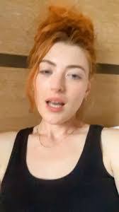 Tabatha Booth's Instagram, Twitter & Facebook