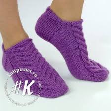 как связать следки на двух спицах без шва видео Planeta Vyazaniya Sledki Na Dvuh Spicah Bez Shva Poshagovyj Master Klass S Video Noski Vyazanye Noski Vyazanie