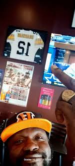 I work at a Stealers bar...and today has started great great‼️😎..#WhoDey