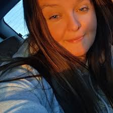 Hi! I'm so sorry to bother you guys. But I'm in desperate need of help! I  just started selling my backed goods, and I don't know what to charge. I  sell big