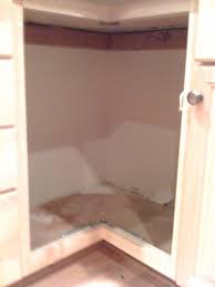 Diy Eckschrank Schubladen Rondell Wood Pallets Drawers Tisch Eckschrankkuche Kleiderschrank Cabinet In 2020 Eckschrank Schubladen Schrank