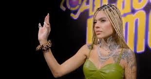 Melissa Gate lanza su canal 24/7 en vivo al estilo Kardashian: 'Verán todo'  | Us Weekly