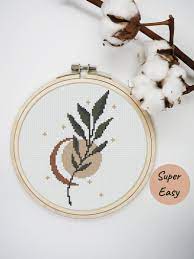 1 x pattern in color blocks 1 x pattern in color symbols. Botanical Cross Stitch Pattern Boho Moon And Plant Cross Etsy Kanavice Ornekleri Kanavice Tasarimlari Kasnak Sanati