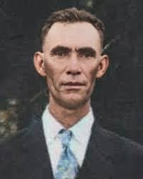 Clifton Holley's Instagram, Twitter & Facebook